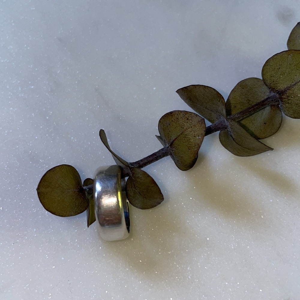 Vintage | Simple 925 Silver Band Ring - Picture 8 of 13